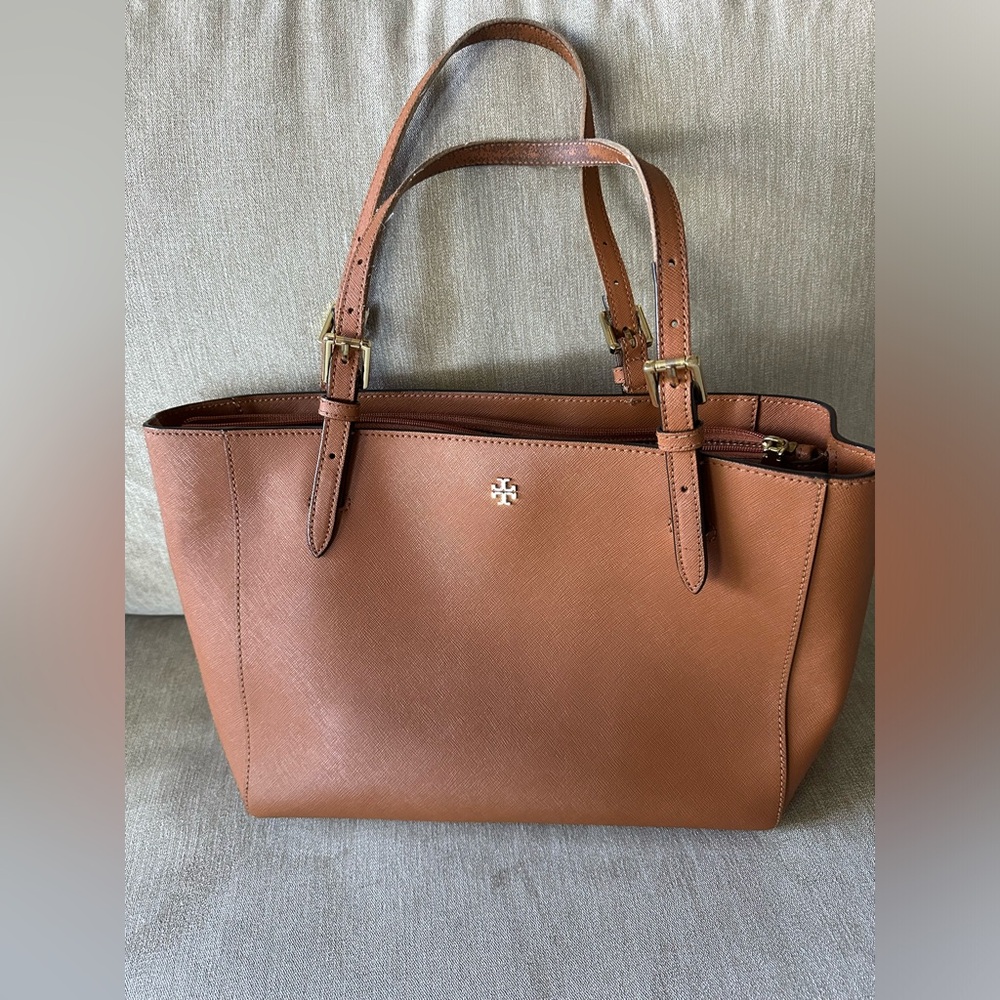 Tory Burch Shoulder Bag